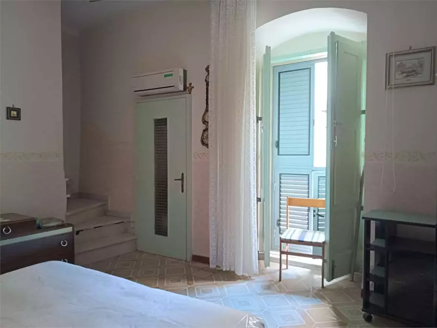 Immagine 20 di Casa indipendente in vendita  a Bitonto