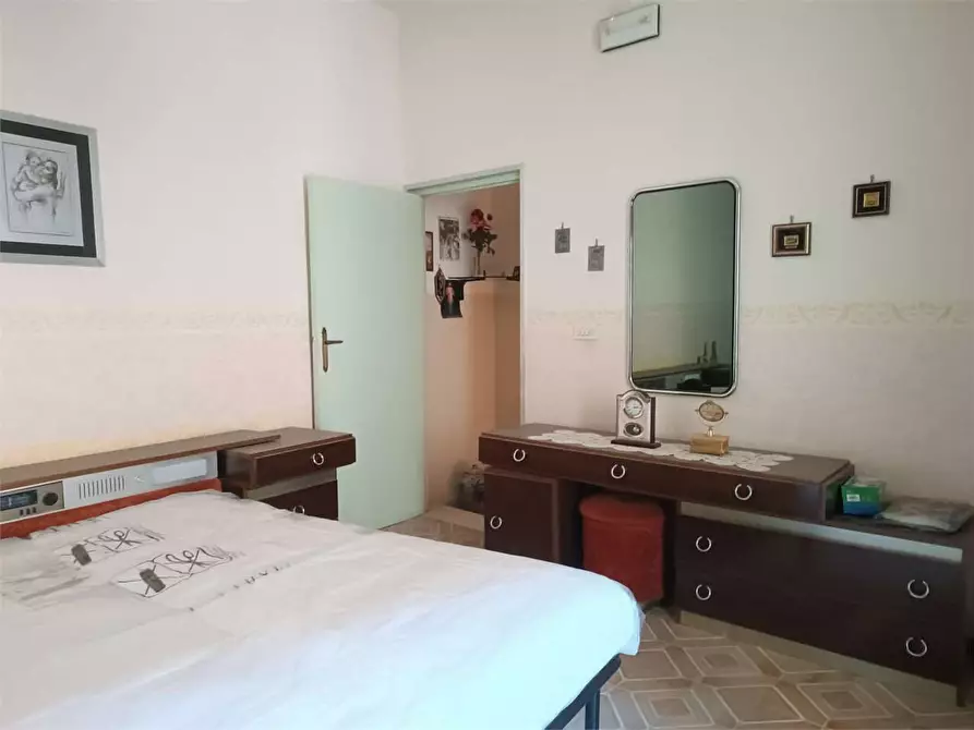 Immagine 26 di Casa indipendente in vendita  a Bitonto