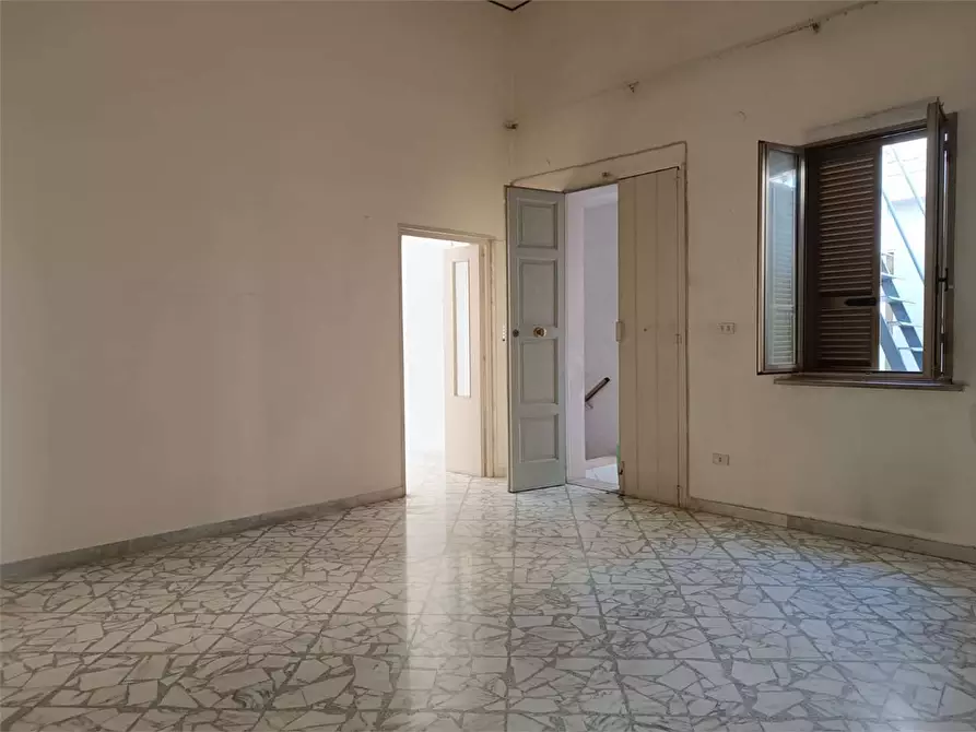 Immagine 1 di Casa indipendente in vendita  a Bitonto