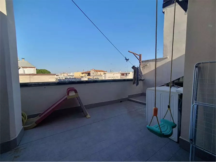 Immagine 8 di Casa indipendente in vendita  a Toritto