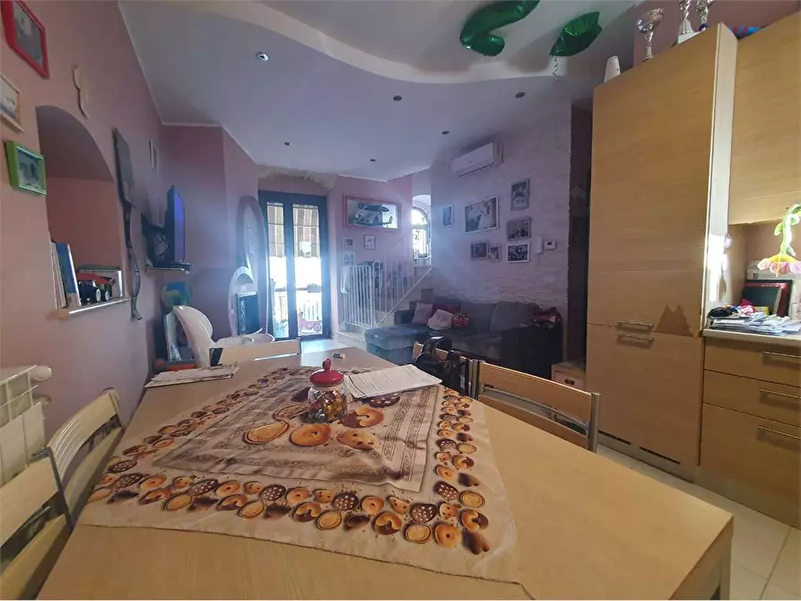 Immagine 11 di Casa indipendente in vendita  a Toritto