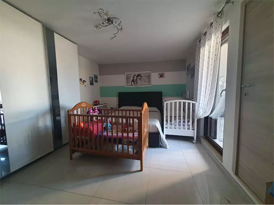 Immagine 12 di Casa indipendente in vendita  a Toritto