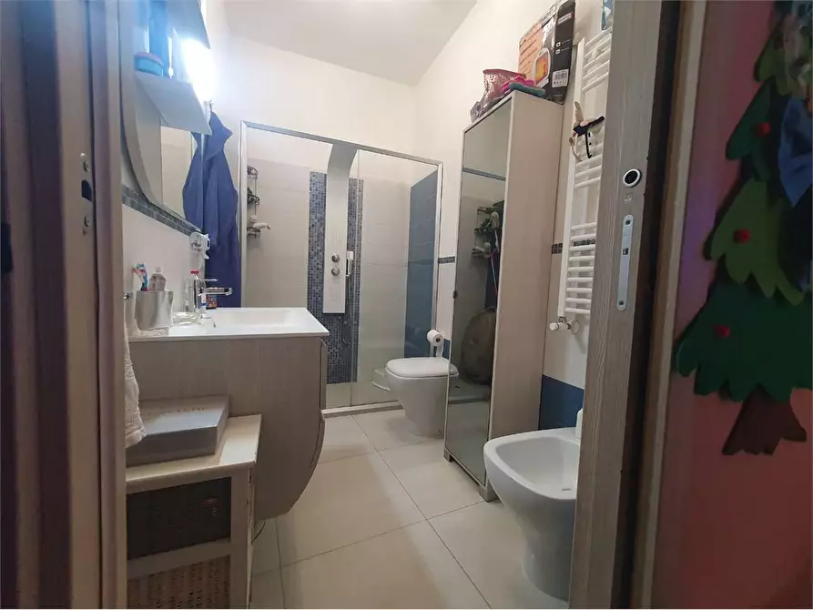 Immagine 21 di Casa indipendente in vendita  a Toritto