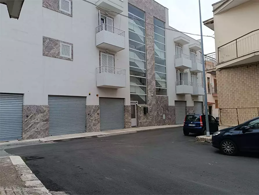 Immagine 51 di Appartamento in vendita  a Bitonto