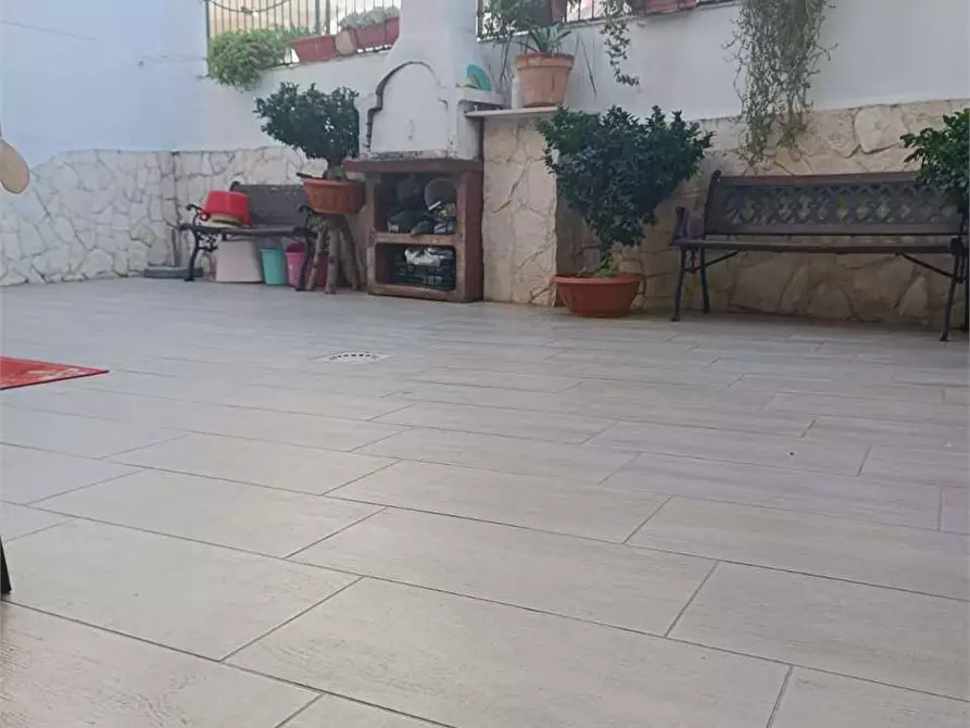 Immagine 42 di Appartamento in vendita  a Bitonto