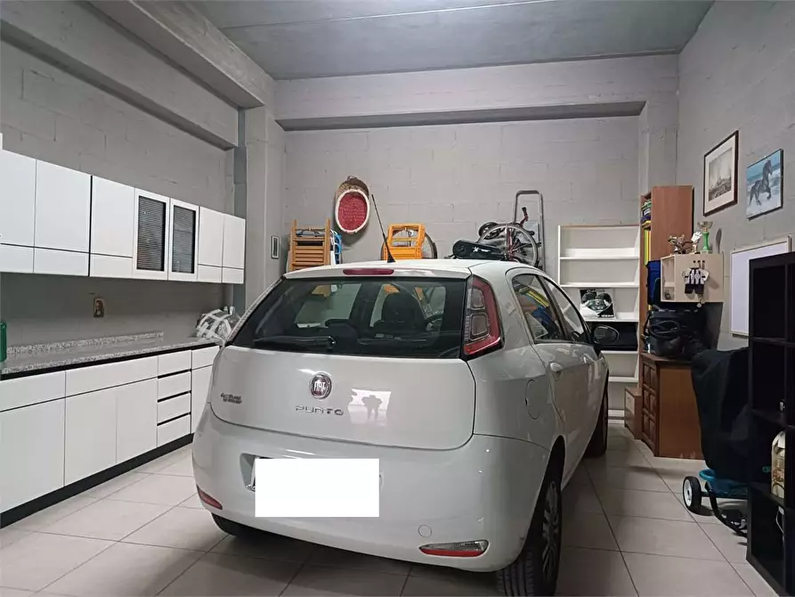 Immagine 23 di Appartamento in vendita  a Bitonto