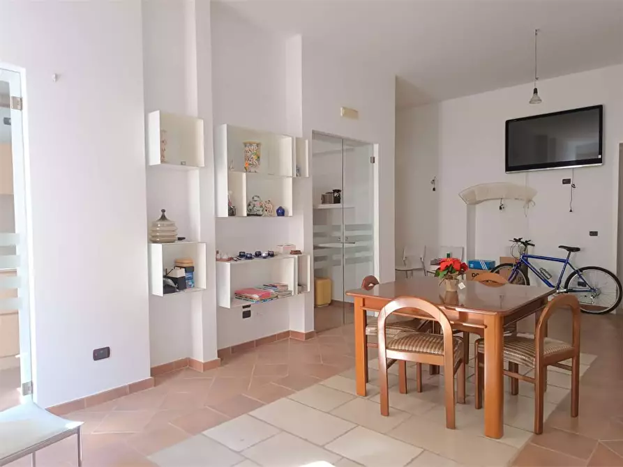 Immagine 3 di Appartamento in vendita  a Bitonto