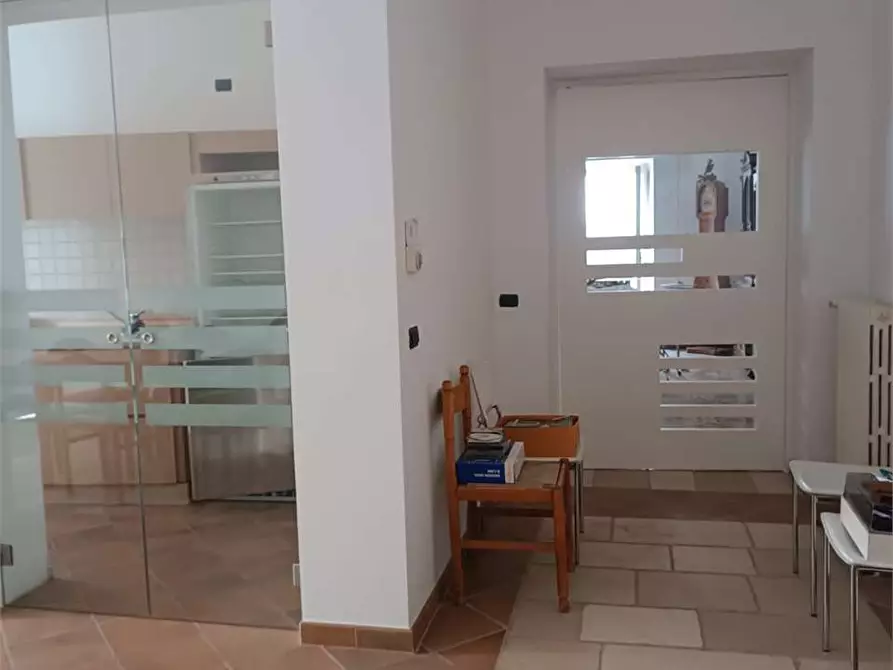 Immagine 21 di Appartamento in vendita  a Bitonto