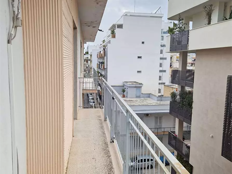 Immagine 30 di Appartamento in vendita  a Bitonto