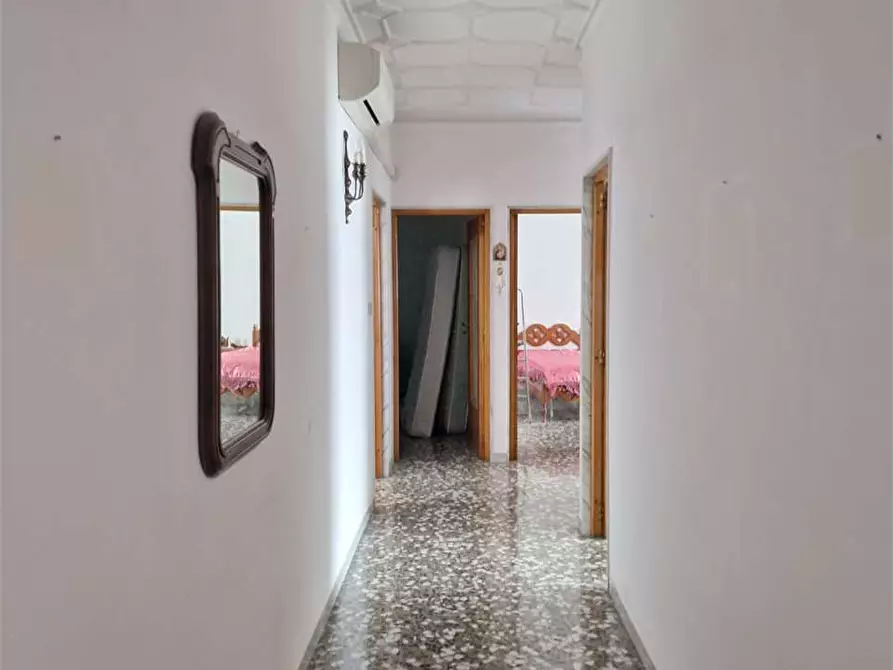 Immagine 50 di Appartamento in vendita  a Bitonto