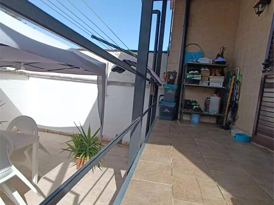 Immagine 21 di Trilocale in vendita  a Bitonto