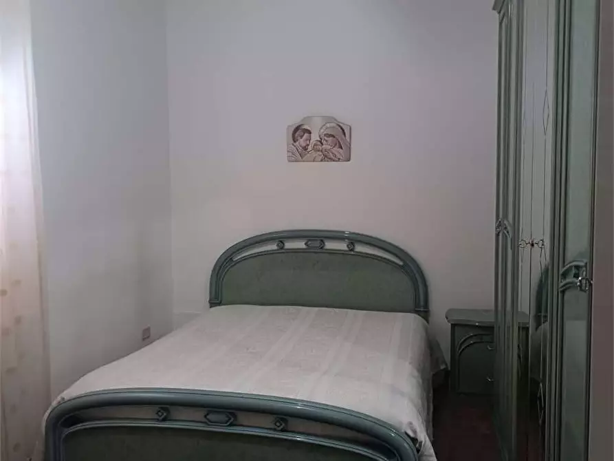 Immagine 29 di Trilocale in vendita  a Bitonto