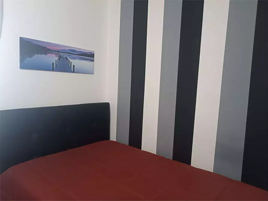 Immagine 41 di Trilocale in vendita  a Bitonto