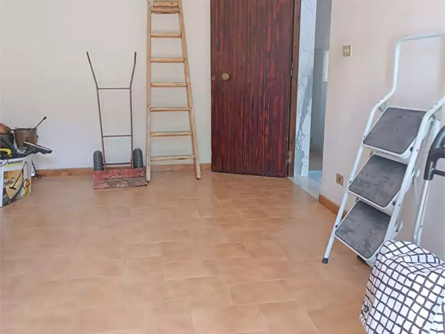 Immagine 21 di Appartamento in vendita  a Bitonto