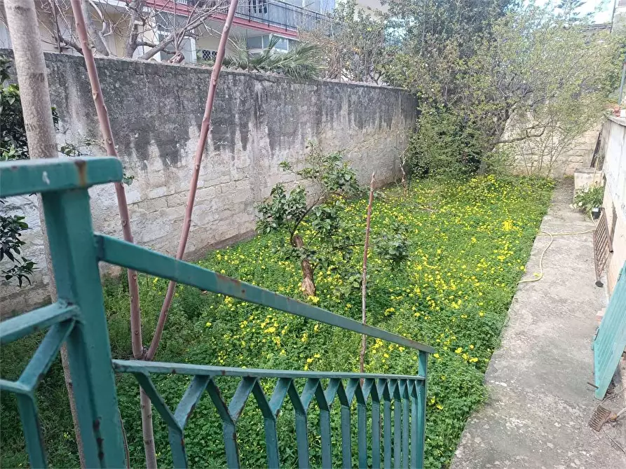 Immagine 28 di Appartamento in vendita  a Bitonto