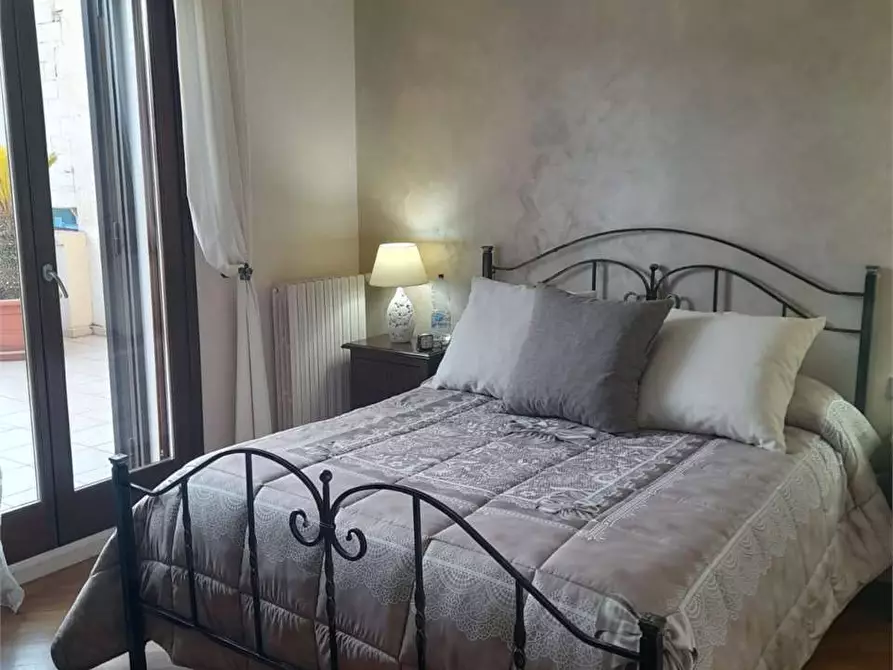 Immagine 7 di Quadrilocale in vendita  a Bari