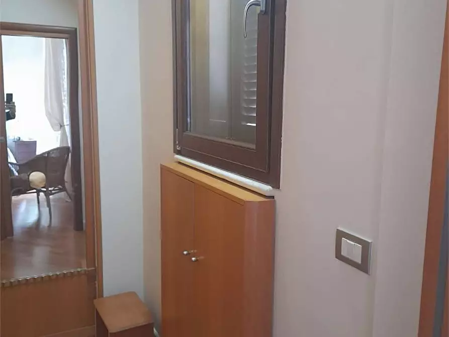 Immagine 11 di Quadrilocale in vendita  a Bari