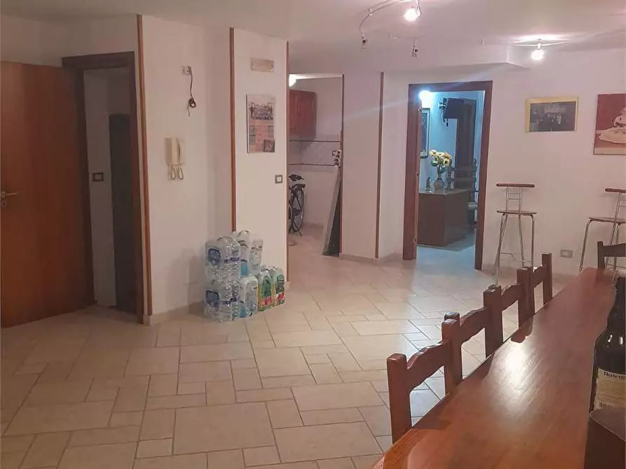 Immagine 21 di Quadrilocale in vendita  a Bari