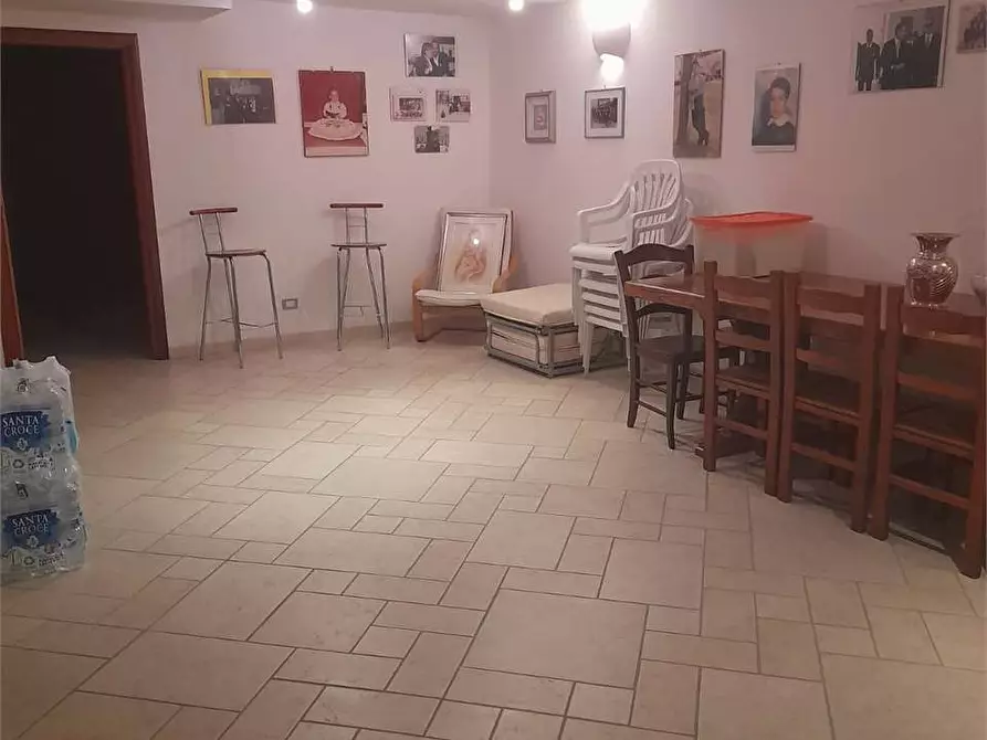 Immagine 25 di Quadrilocale in vendita  a Bari