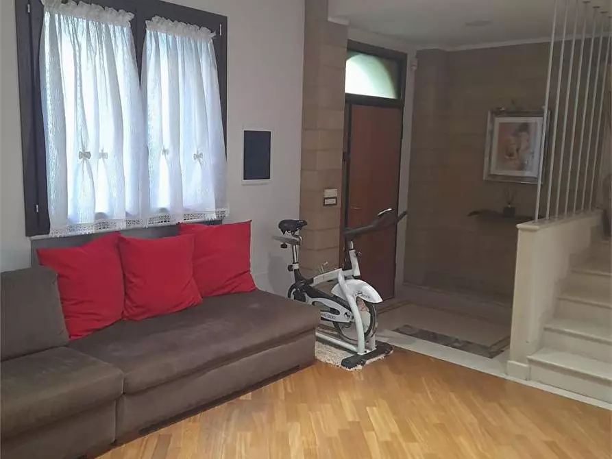 Immagine 49 di Quadrilocale in vendita  a Bari