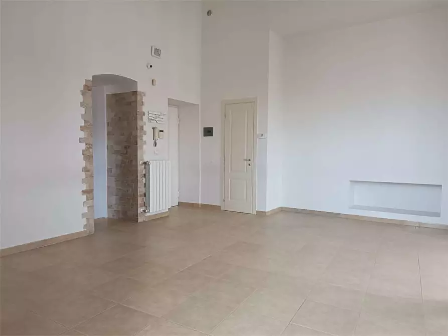 Immagine 1 di Appartamento in vendita  a Bitonto