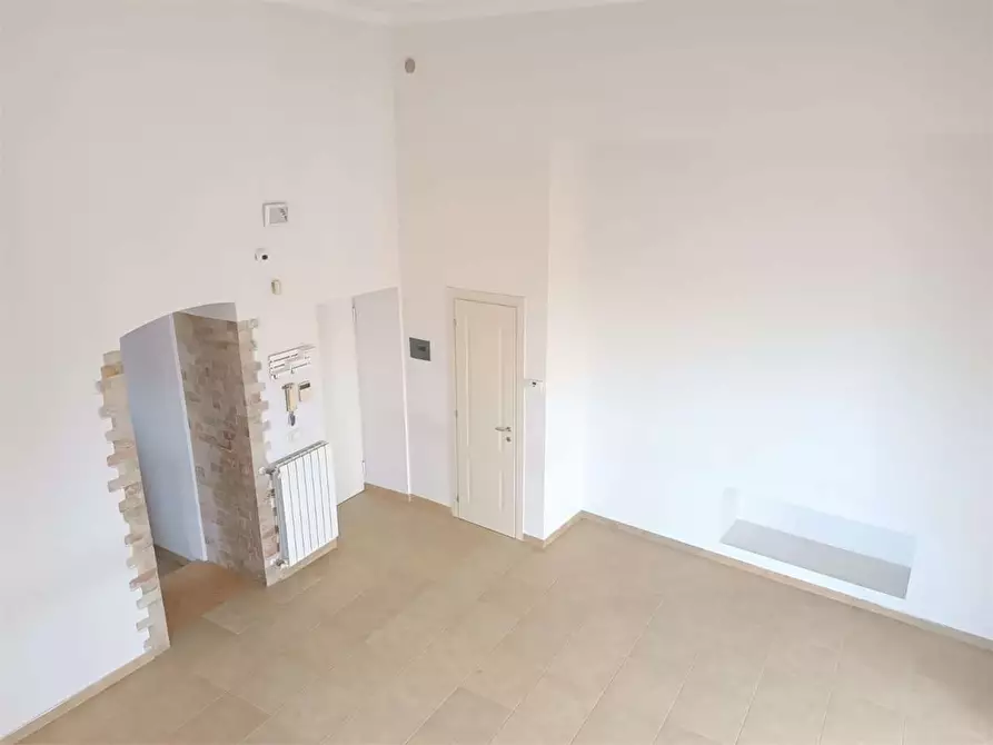 Immagine 6 di Appartamento in vendita  a Bitonto