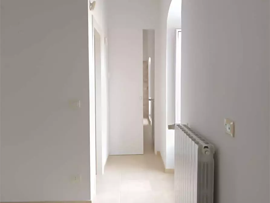 Immagine 33 di Appartamento in vendita  a Bitonto