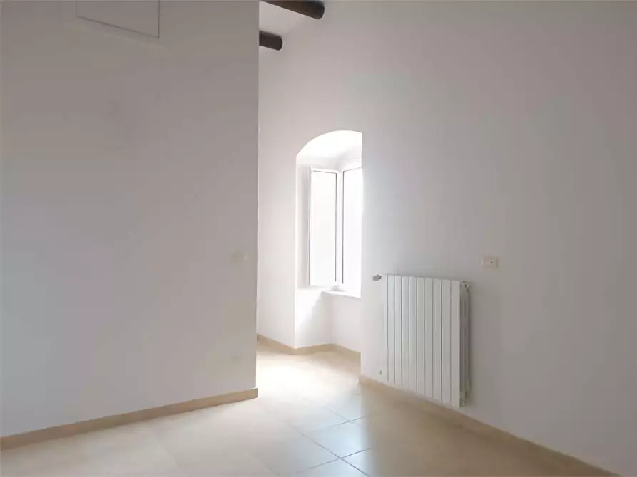 Immagine 36 di Appartamento in vendita  a Bitonto