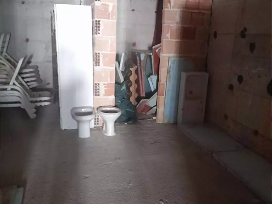 Immagine 9 di Casa indipendente in vendita  a Giovinazzo