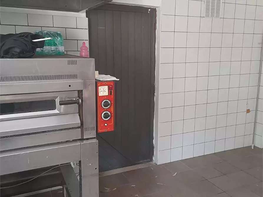 Immagine 16 di Casa indipendente in vendita  a Giovinazzo