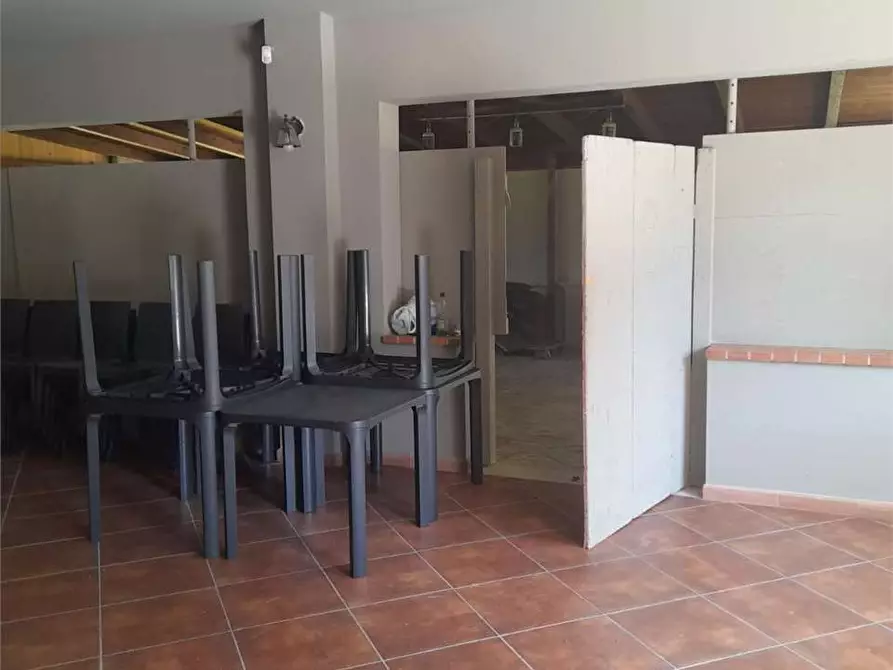 Immagine 25 di Casa indipendente in vendita  a Giovinazzo