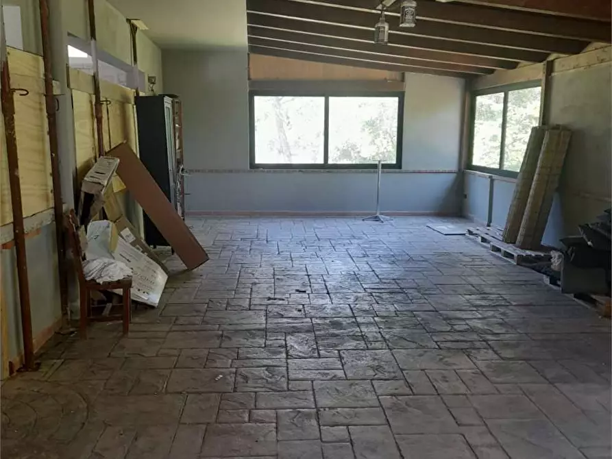 Immagine 27 di Casa indipendente in vendita  a Giovinazzo