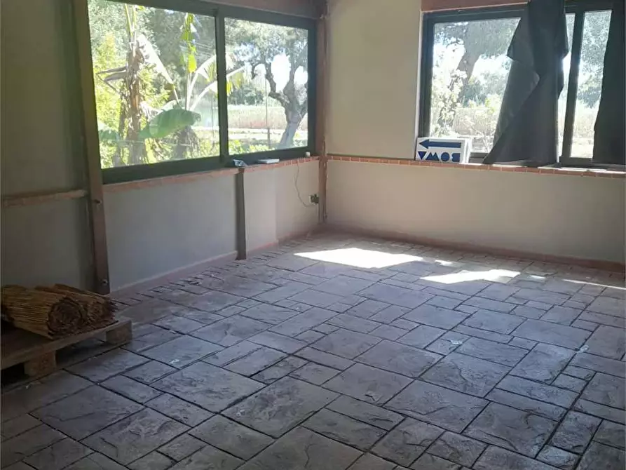 Immagine 29 di Casa indipendente in vendita  a Giovinazzo