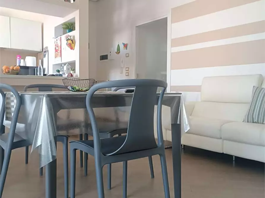 Immagine 13 di Appartamento in vendita  a Bitonto