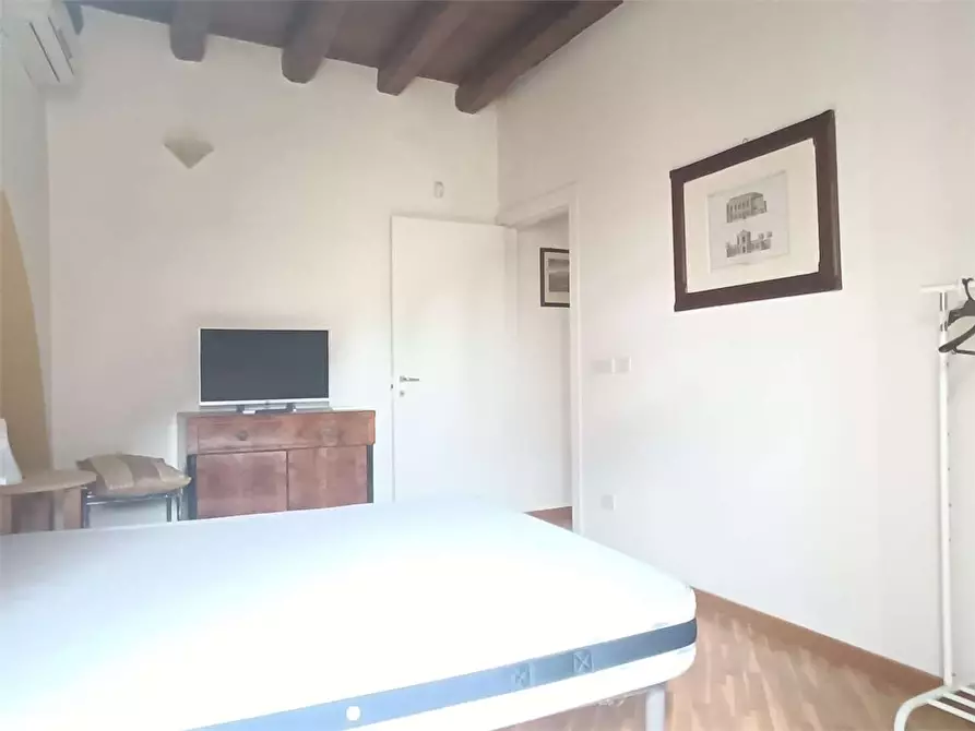 Immagine 27 di Casa indipendente in vendita  a Bitonto