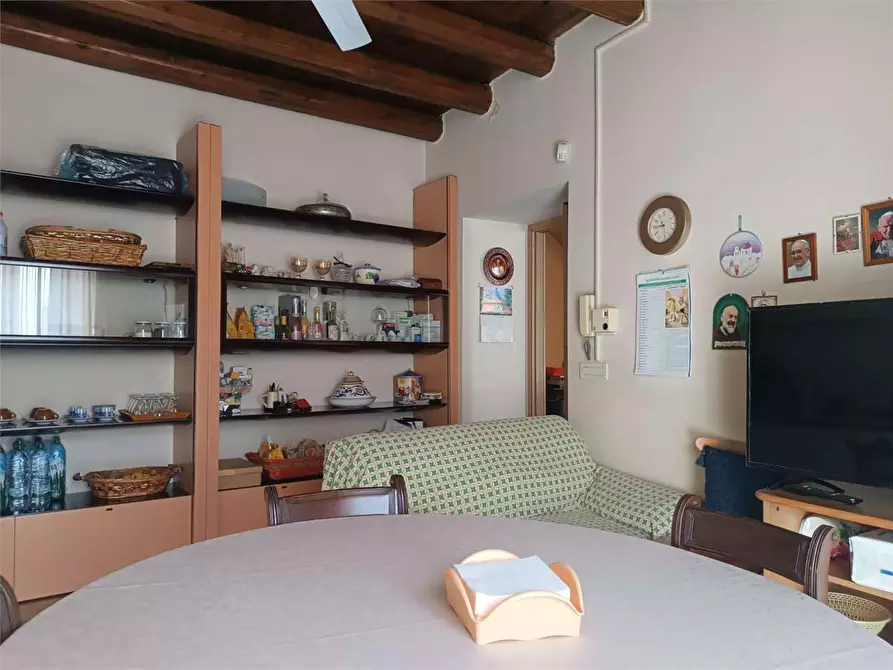 Immagine 5 di Appartamento in vendita  a Bitonto