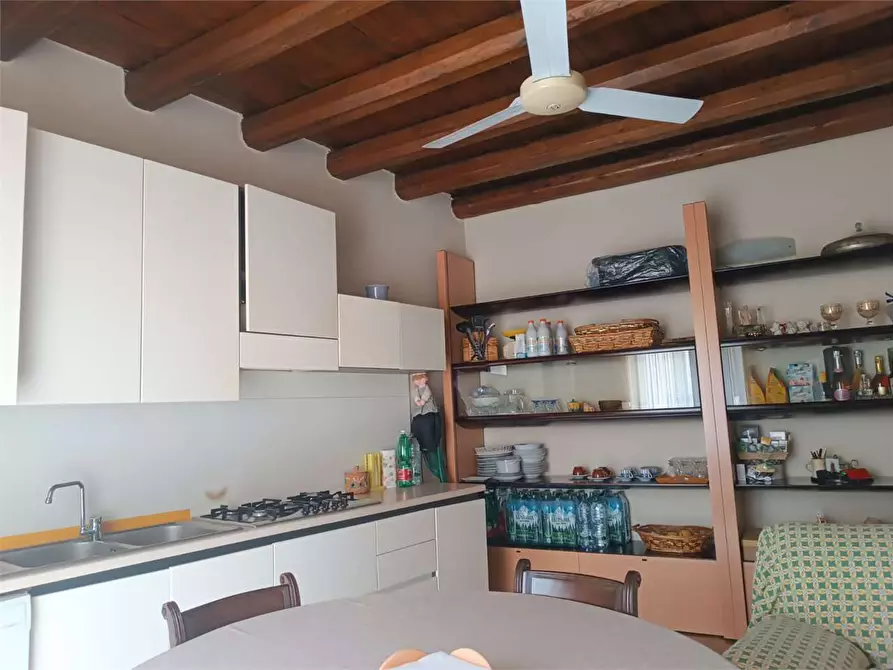 Immagine 6 di Appartamento in vendita  a Bitonto