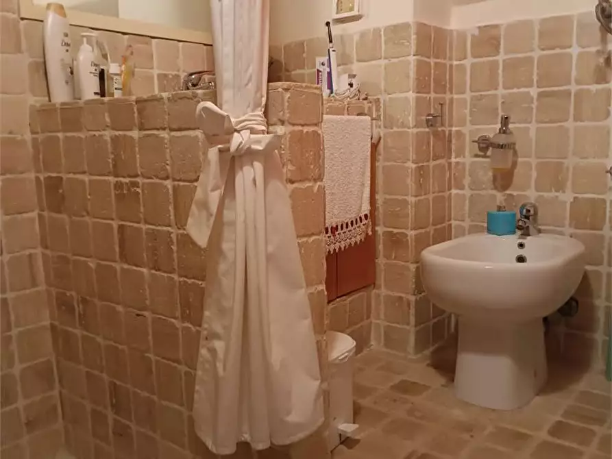 Immagine 33 di Appartamento in vendita  a Bitonto