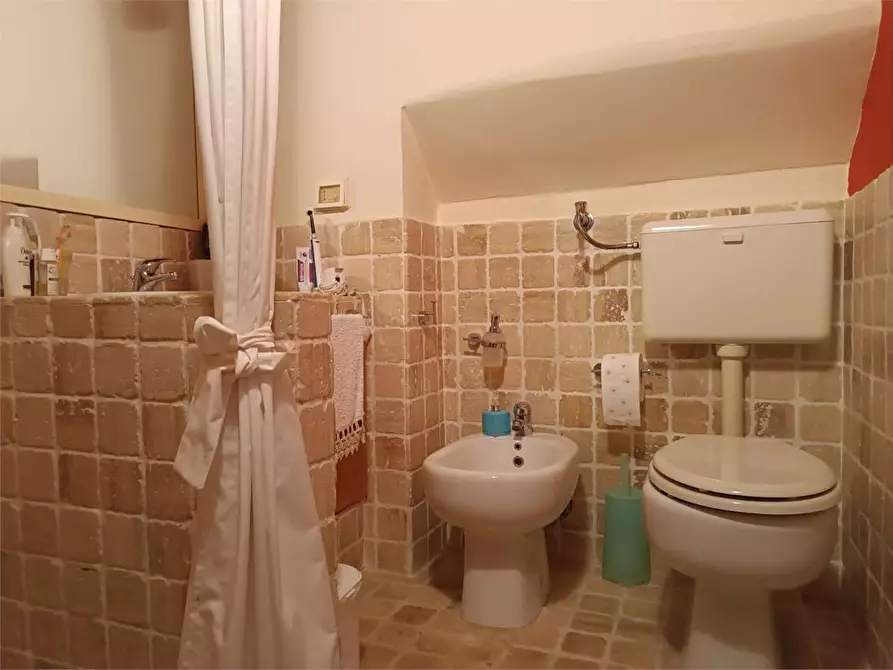 Immagine 34 di Appartamento in vendita  a Bitonto