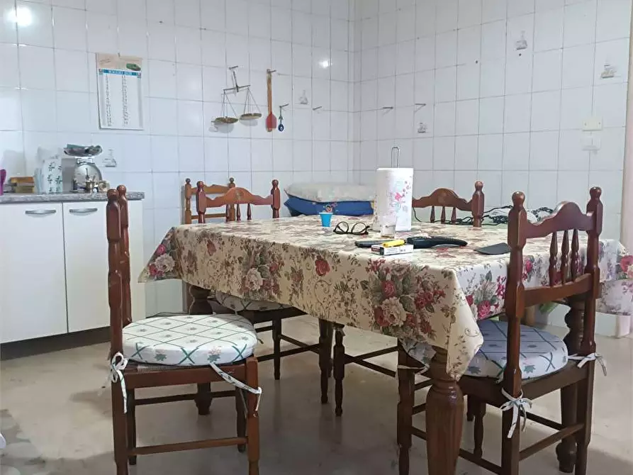 Immagine 2 di Villa in vendita  a Bitonto