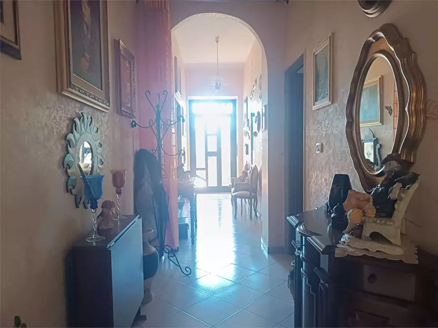 Immagine 23 di Villa in vendita  a Bitonto