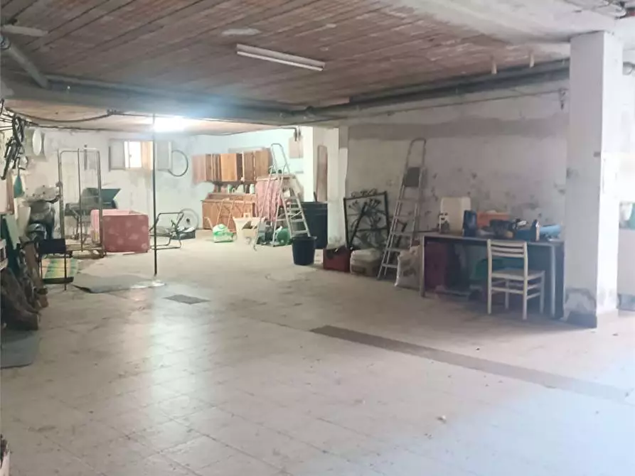 Immagine 38 di Villa in vendita  a Bitonto