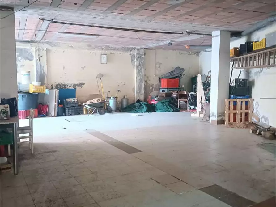 Immagine 39 di Villa in vendita  a Bitonto