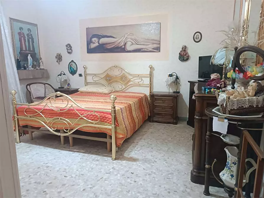 Immagine 50 di Villa in vendita  a Bitonto