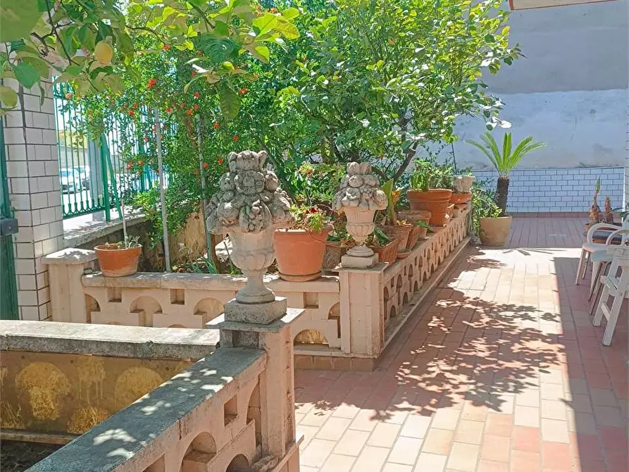 Immagine 57 di Villa in vendita  a Bitonto