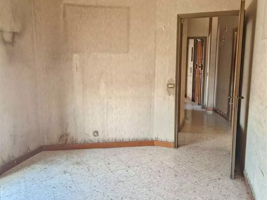 Immagine 39 di Appartamento in vendita  a Bitonto