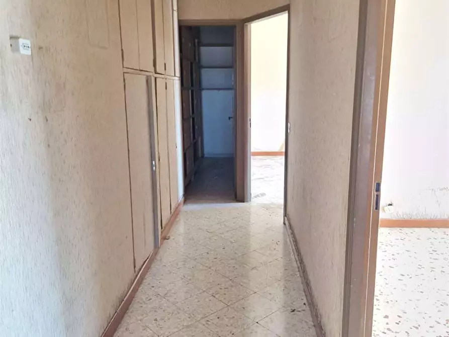 Immagine 40 di Appartamento in vendita  a Bitonto