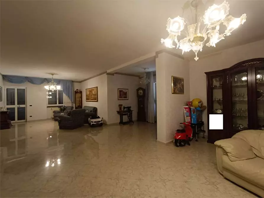 Immagine 9 di Villa in vendita  a Bitonto