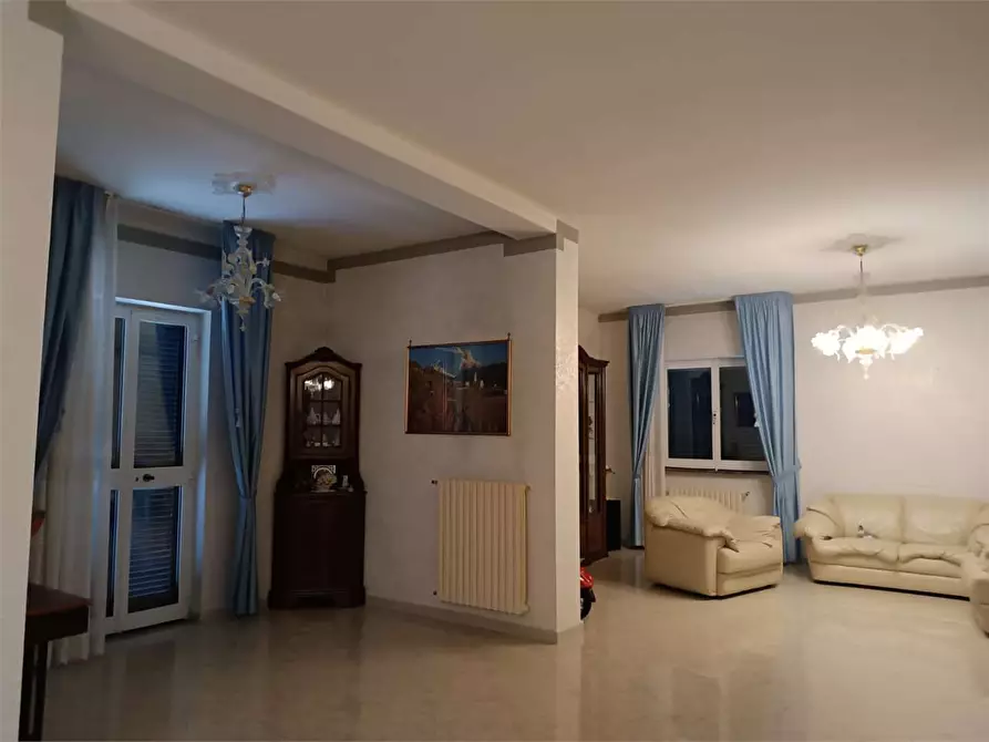 Immagine 29 di Villa in vendita  a Bitonto