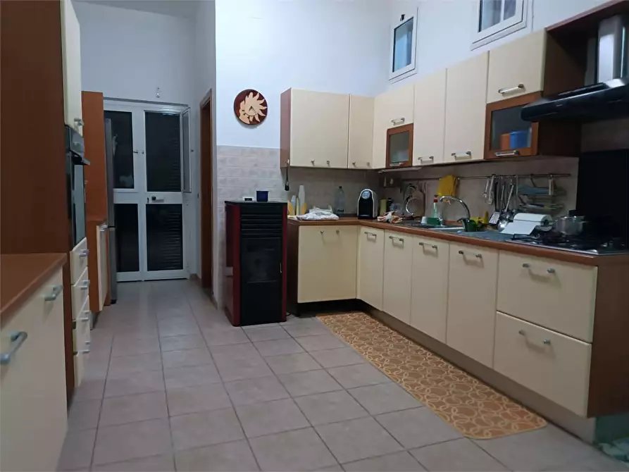 Immagine 36 di Villa in vendita  a Bitonto